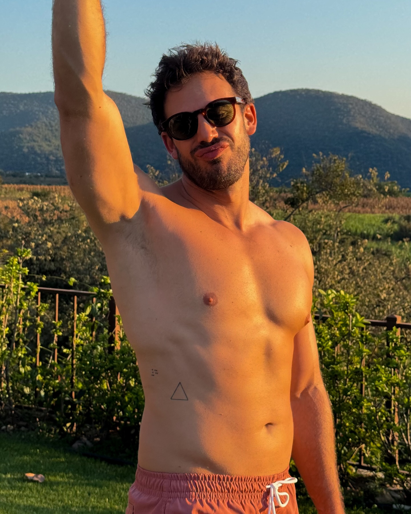 https://e.radikal.host/2025/04/24/lambgarcia_1736891380487-1.jpg