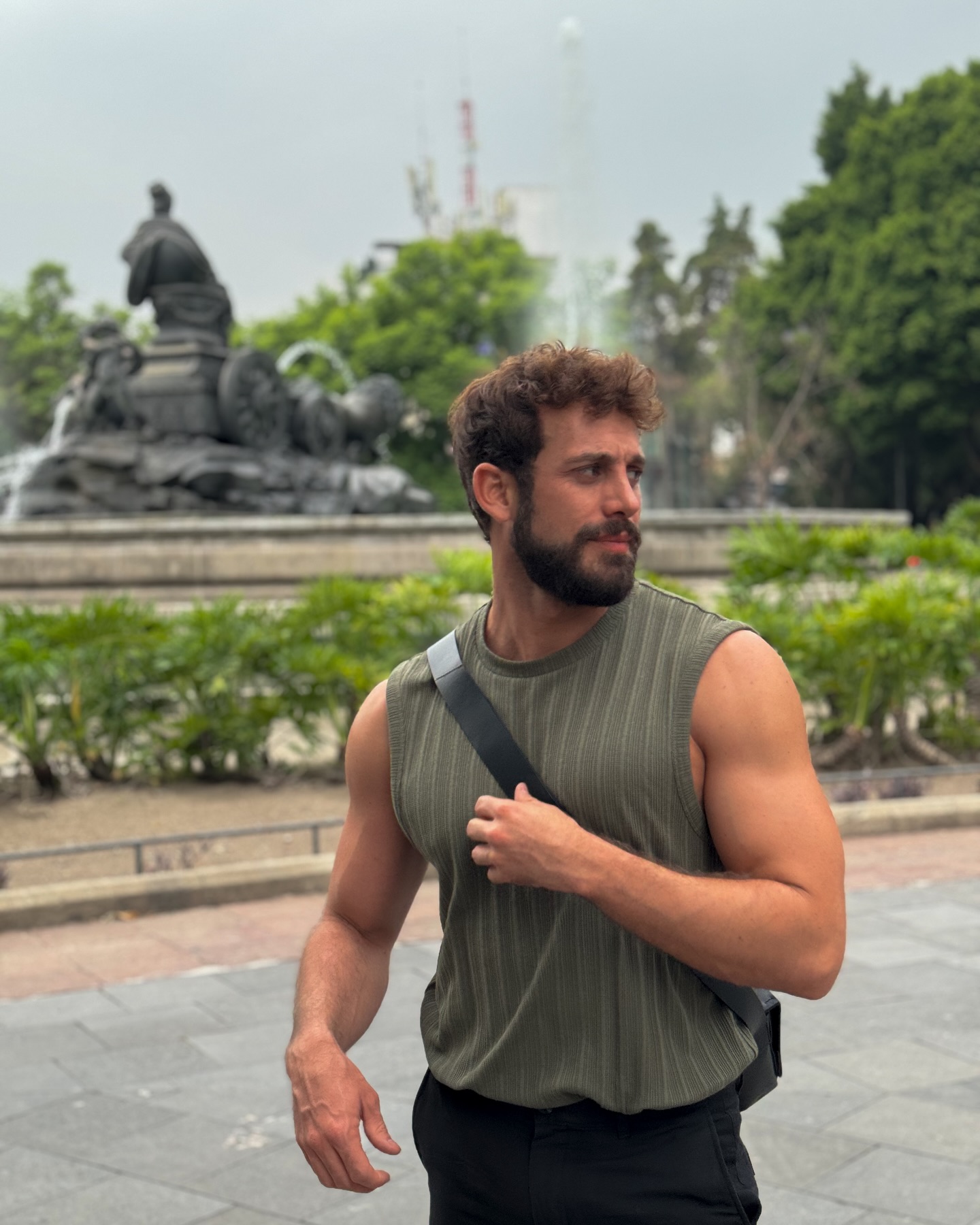 https://e.radikal.host/2025/04/24/lambgarcia_1736891503678.jpg