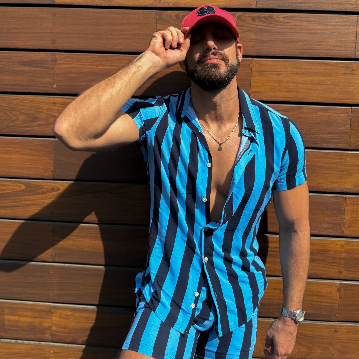 https://e.radikal.host/2025/04/24/lambgarcia_1736891511837-1.jpg