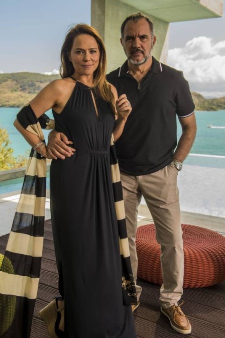 https://e.radikal.host/2025/04/24/viviannepasmanter_humbertomartins.jpg