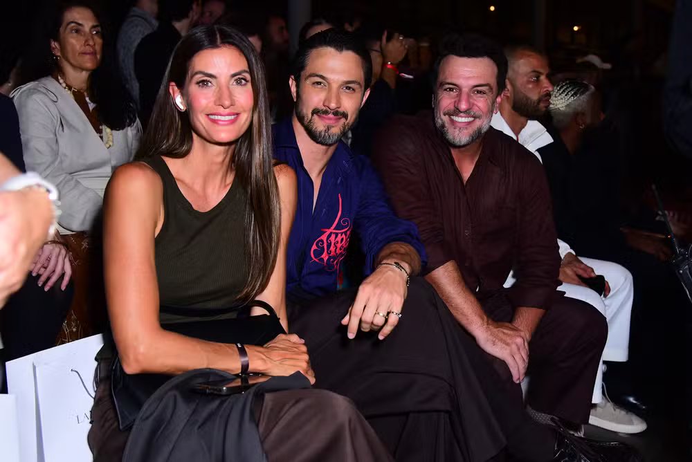 https://e.radikal.host/2025/04/25/isabella-fontana-romulo-estrela-e-rodrigo-lombardi-408.jpg