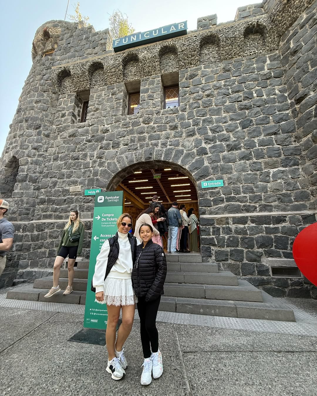 https://e.radikal.host/2025/04/25/snapins-ai_3612340442354136686.jpg