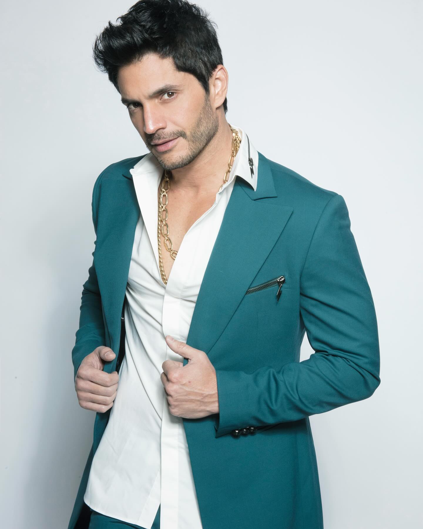 https://e.radikal.host/2025/04/28/danielelbittar_1744992899714.jpg