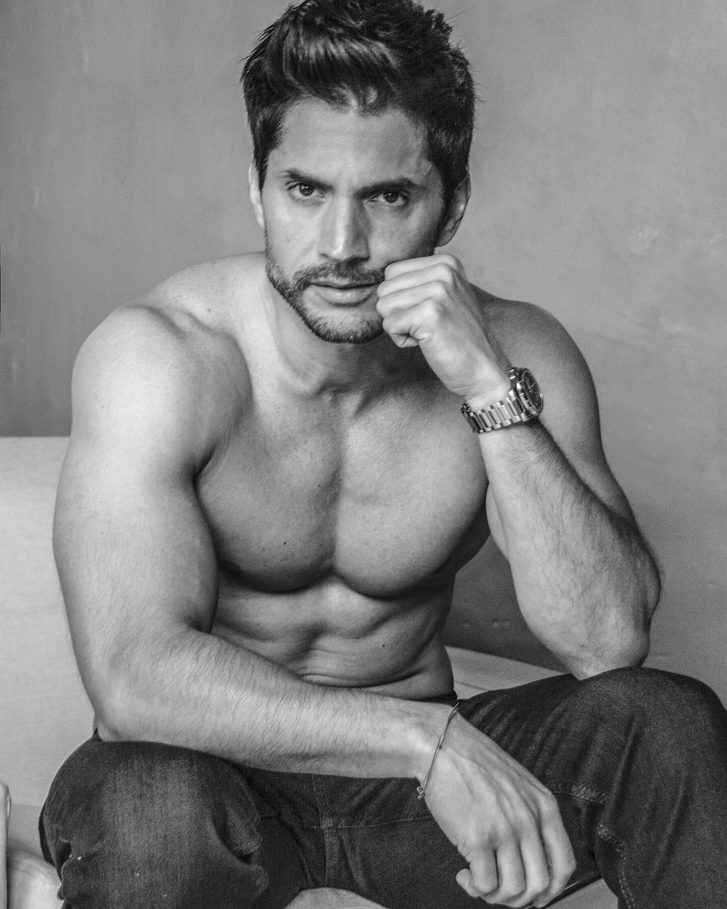 https://e.radikal.host/2025/04/28/danielelbittar_1744992918740.jpg