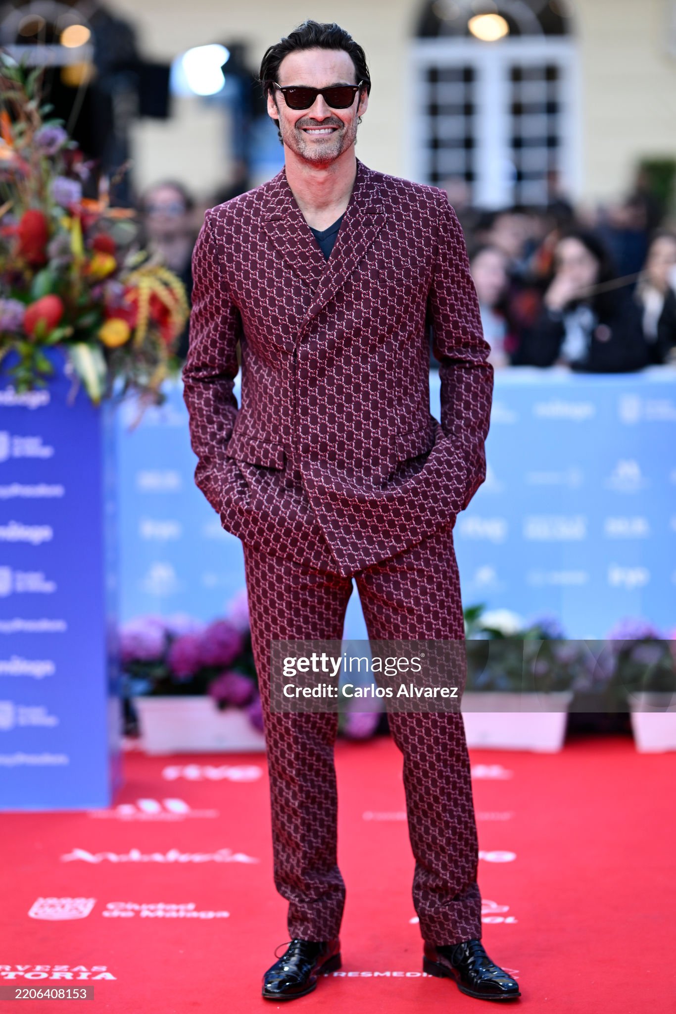 https://e.radikal.host/2025/04/29/gettyimages-2206408153-2048x2048.jpg