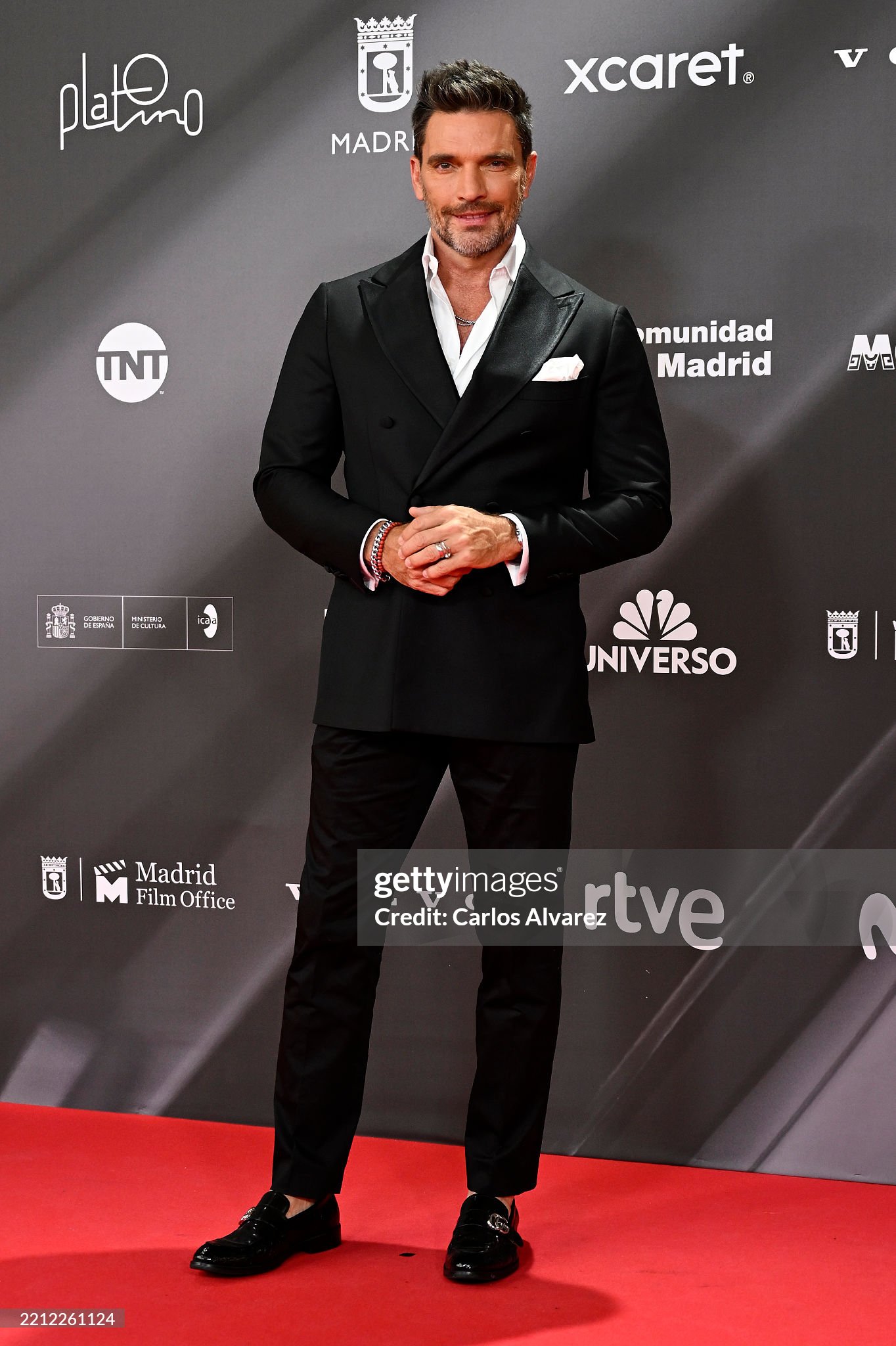 https://e.radikal.host/2025/04/29/gettyimages-2212261124-2048x2048.jpg