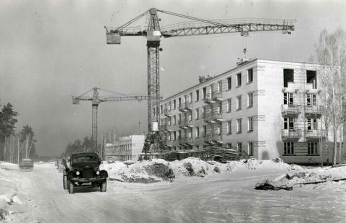 https://e.radikal.host/2025/04/30/723504-STROIKA-PO-ULITE-ZEMCUZNOI5225e332b3018e77.jpg