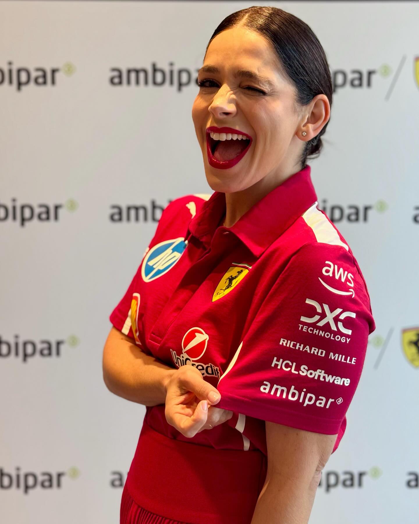 https://e.radikal.host/2025/04/30/sabrinapetraglia_1745219750175-1.jpg