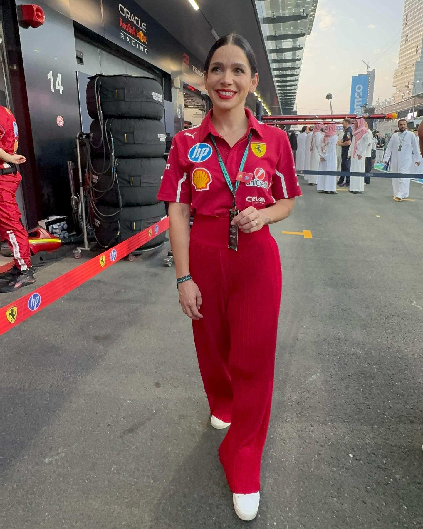 https://e.radikal.host/2025/04/30/sabrinapetraglia_1745219752190.jpg