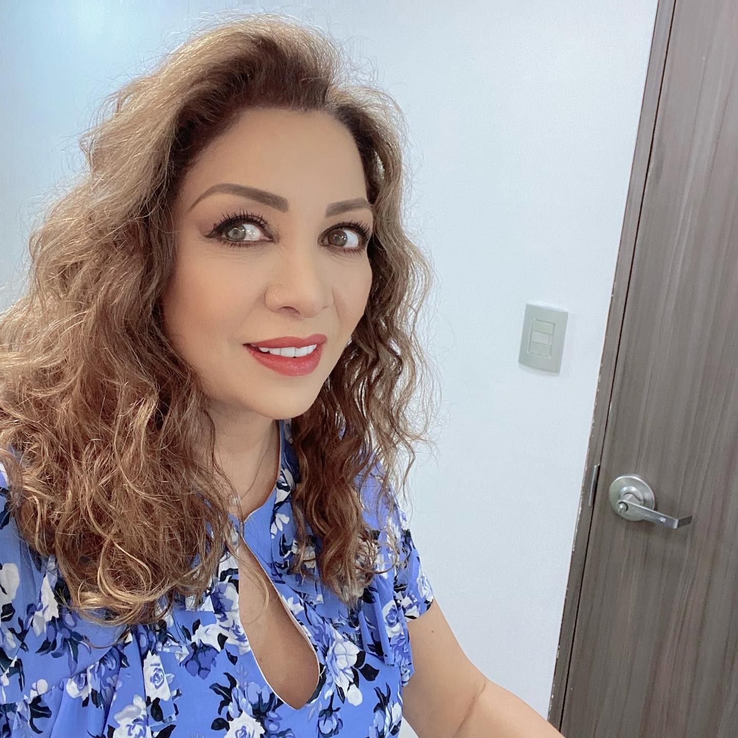 https://e.radikal.host/2025/05/01/ARLETI-PACEKO-94.jpg