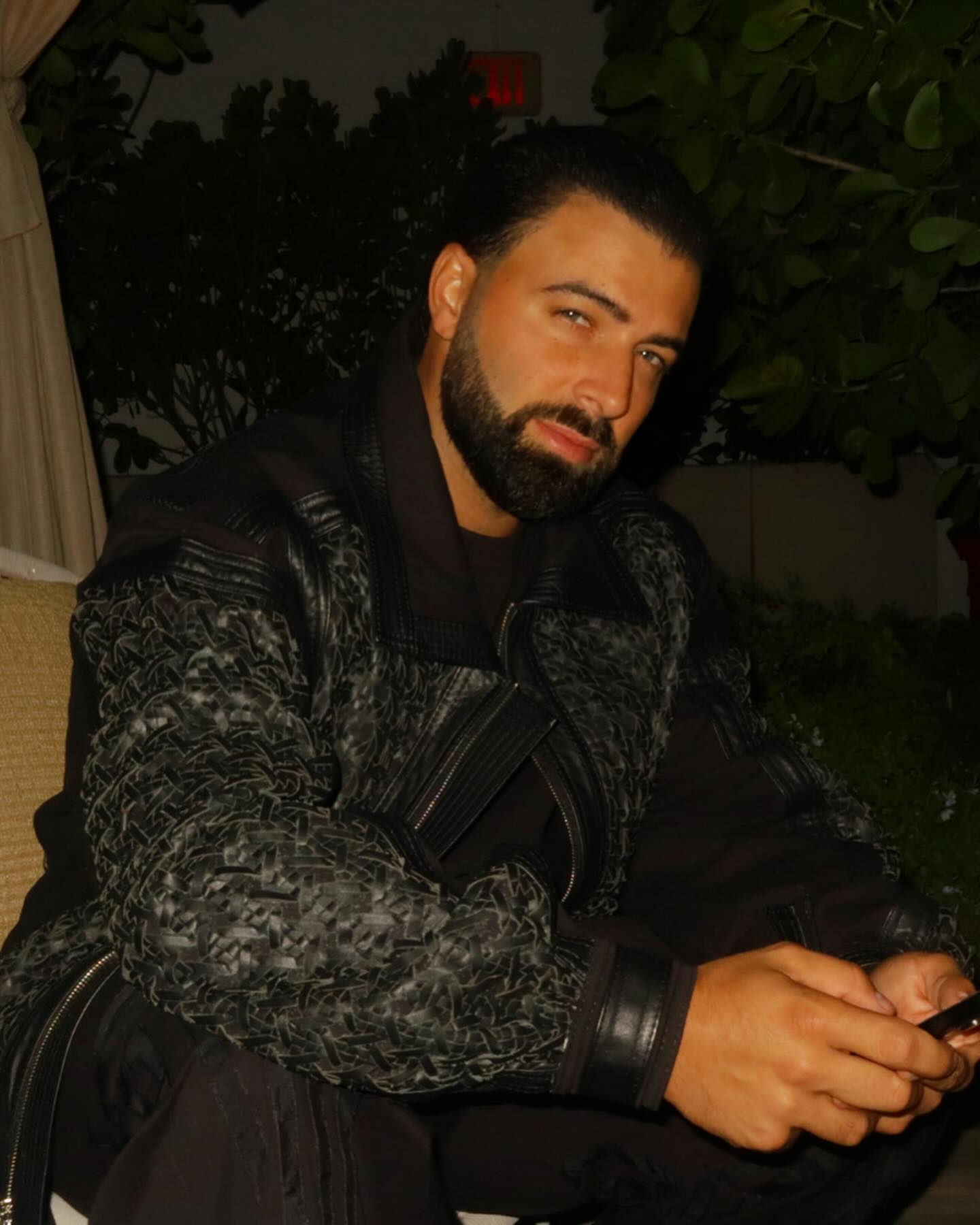https://e.radikal.host/2025/05/01/jencarlosmusic_1745220997838.jpg