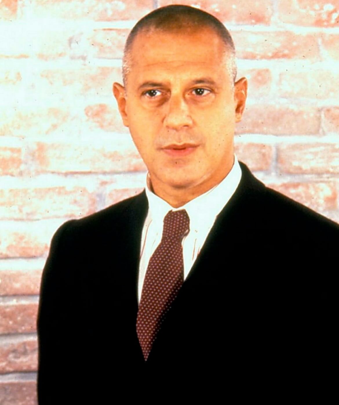 https://e.radikal.host/2025/05/01/memoria_teledramaturgica_1745220086758.jpg