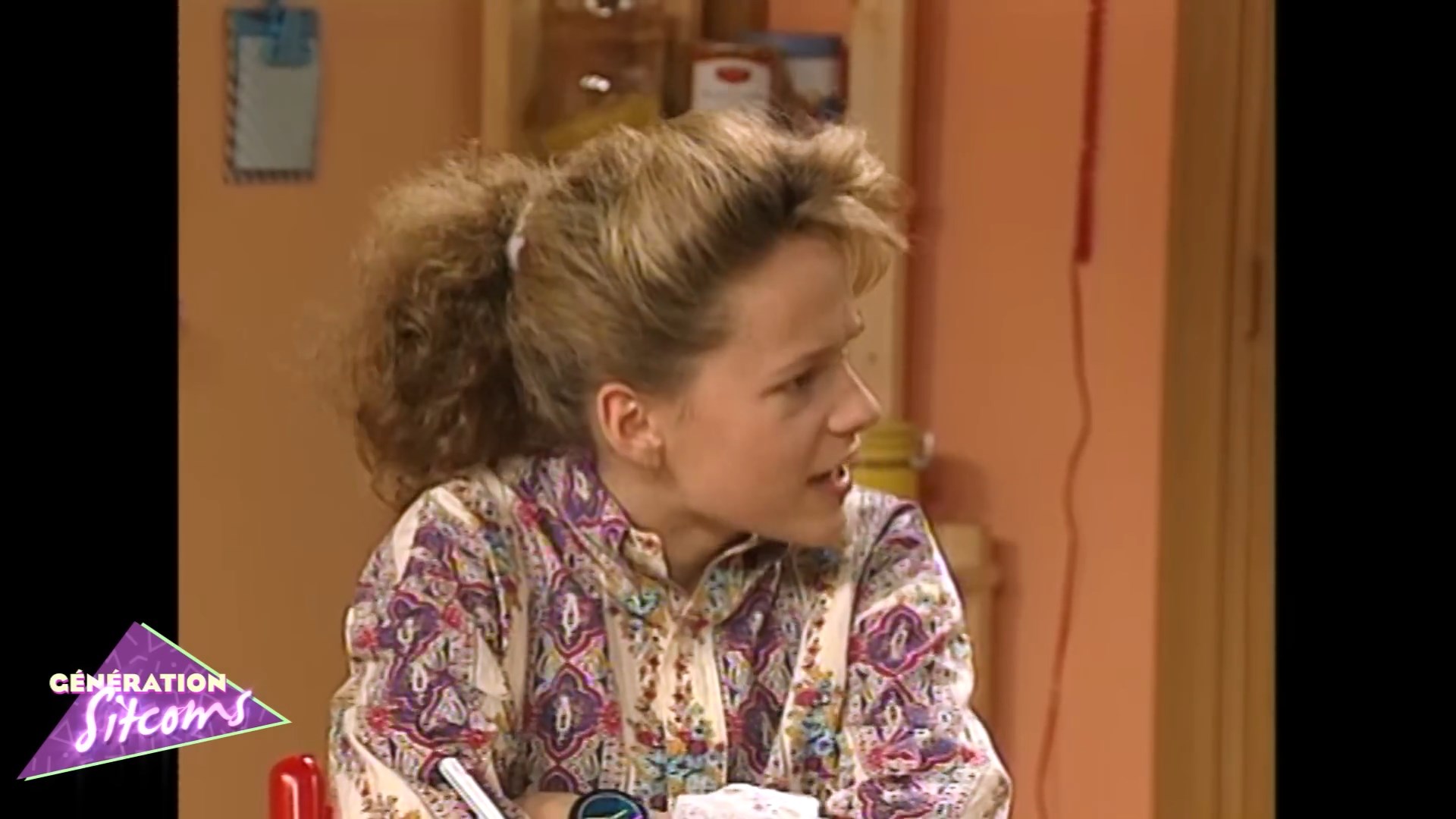 https://e.radikal.host/2025/05/02/PREMIERS-BAISERS-_-Le-vrai-baiser-_-EPISODE-1.mp4_snapshot_09.20.128.jpg