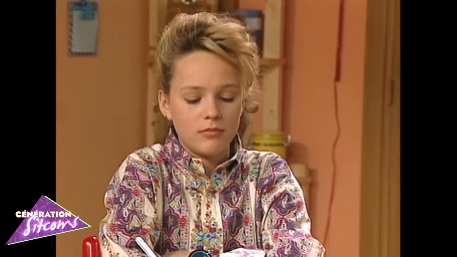 https://e.radikal.host/2025/05/02/PREMIERS-BAISERS-_-Le-vrai-baiser-_-EPISODE-1.mp4_snapshot_09.27.988.jpg