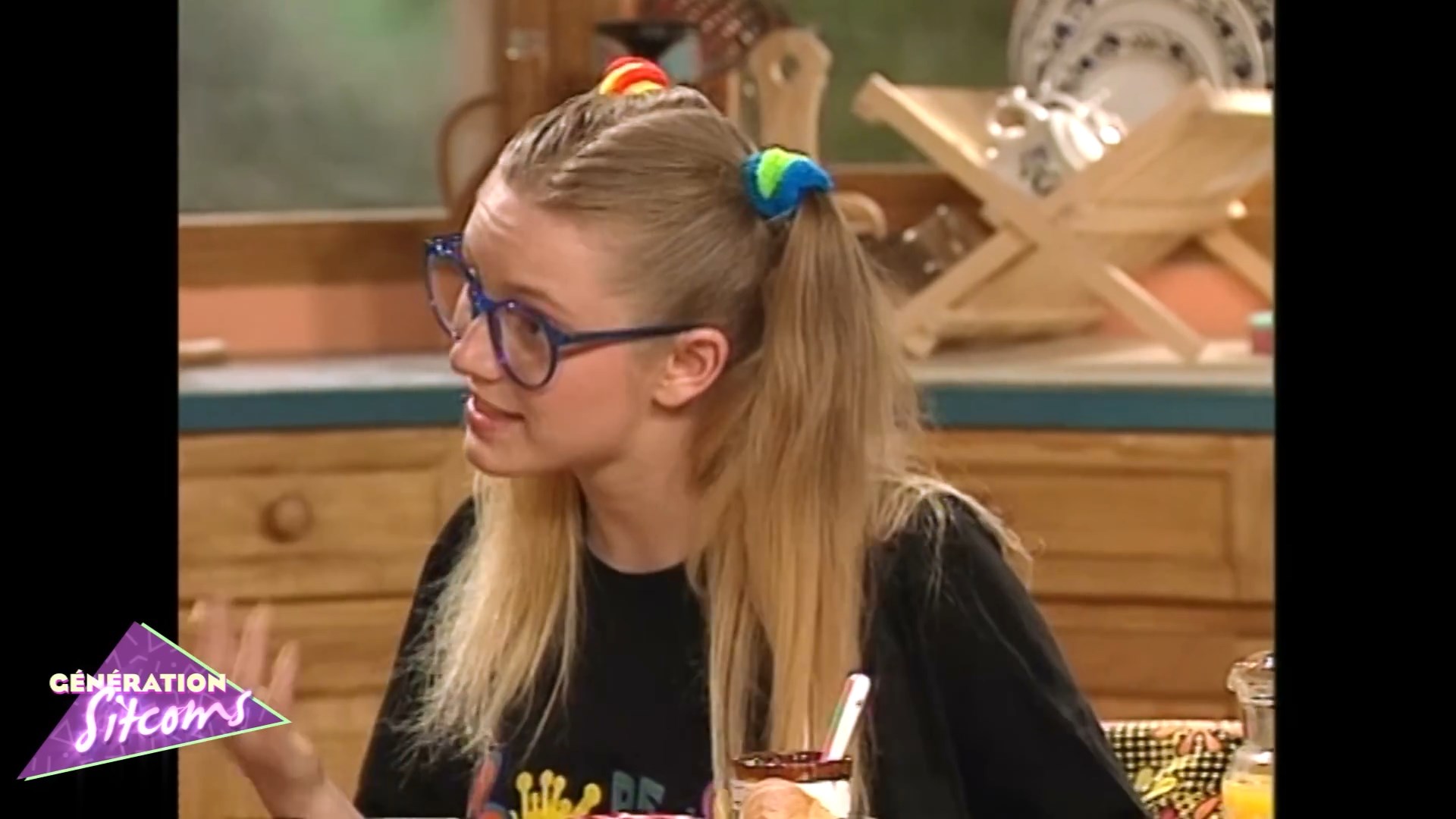 https://e.radikal.host/2025/05/02/PREMIERS-BAISERS-_-Le-vrai-baiser-_-EPISODE-1.mp4_snapshot_09.36.701.jpg