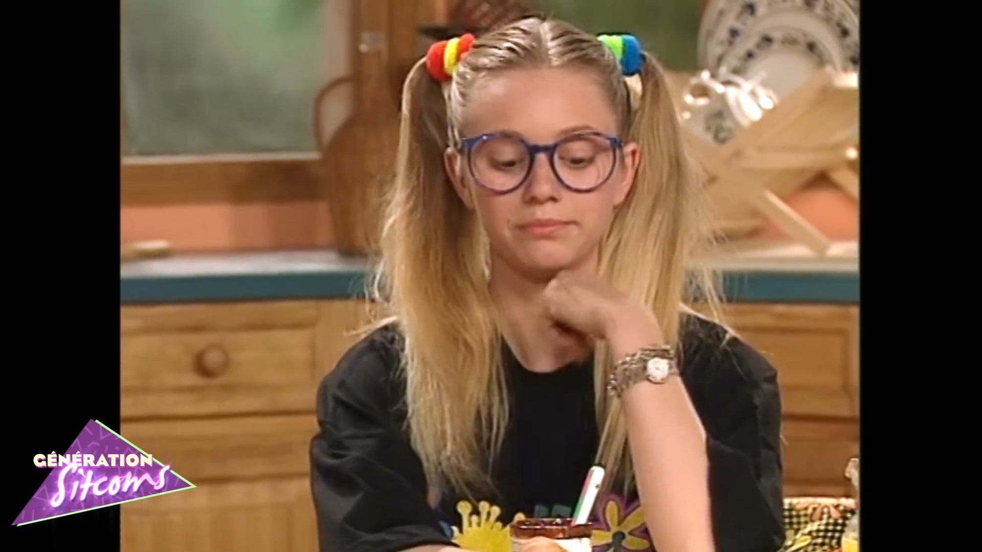 https://e.radikal.host/2025/05/02/PREMIERS-BAISERS-_-Le-vrai-baiser-_-EPISODE-1.mp4_snapshot_09.38.266.jpg