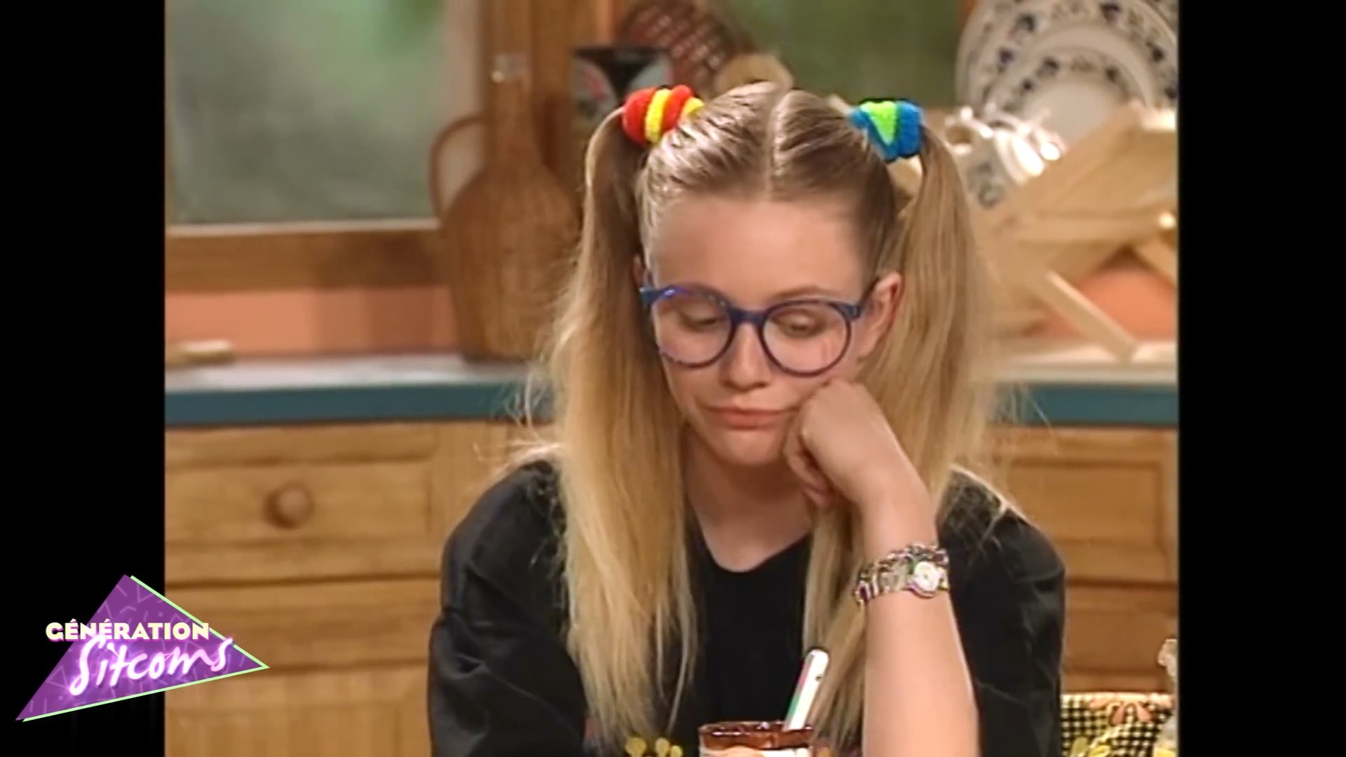 https://e.radikal.host/2025/05/02/PREMIERS-BAISERS-_-Le-vrai-baiser-_-EPISODE-1.mp4_snapshot_09.38.576.jpg