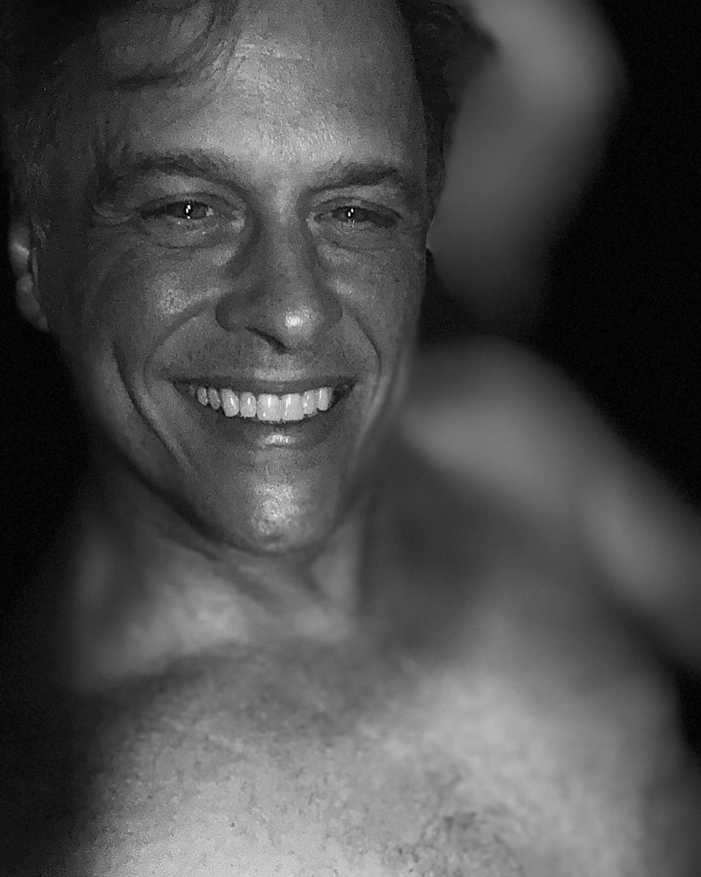 https://e.radikal.host/2025/05/02/guilhermefontesofc_1745309311497.jpg