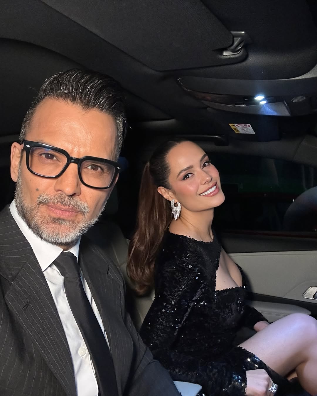 https://e.radikal.host/2025/05/03/Hoy-en-los-premios_platino-Makeup--mabelle.experiencegerardarceofficial_-Fashion-Stylist--gerardarceofficial_-Dress--messcacchiera.spain-actress-madrid-espana8.jpg
