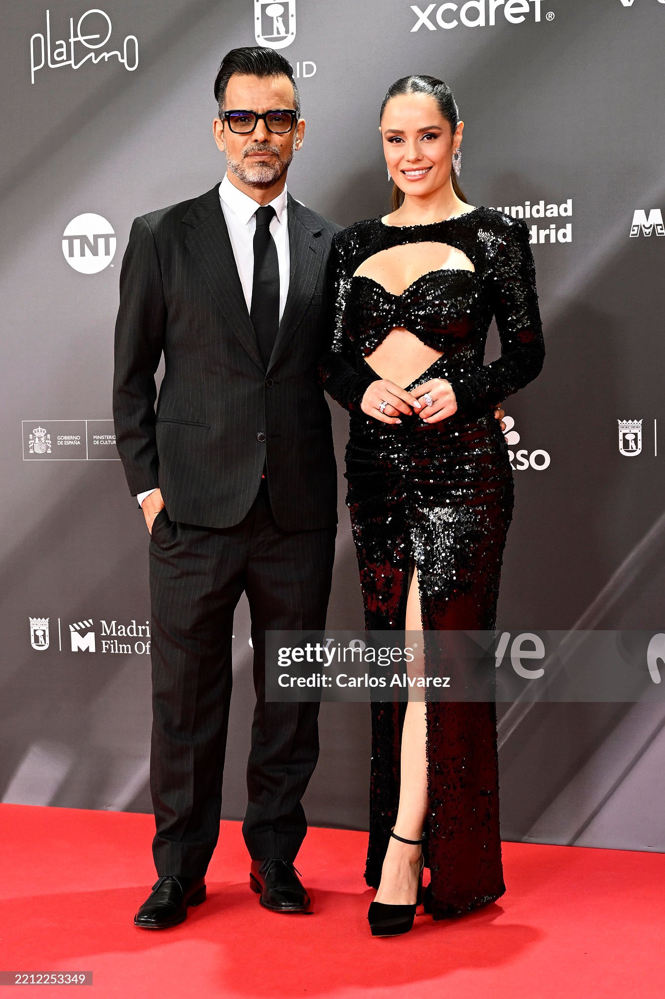 https://e.radikal.host/2025/05/03/gettyimages-2212253349-2048x2048.jpg