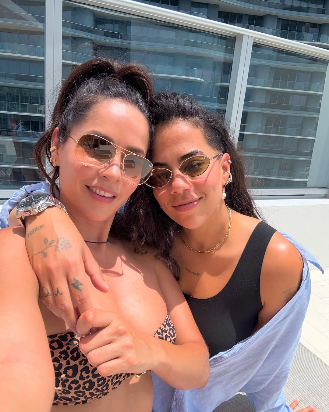 https://e.radikal.host/2025/05/04/Amigas-verdaderas-esas-que-tienes-no-solo-por-un-tiempo-si-no-para-toda-la-vida-Te-adoro-con-todo-mi-corazonnnnnnnnnn-mi-lorenabrodriguez--Quiero-mas-dias-de-bronceo--.jpg