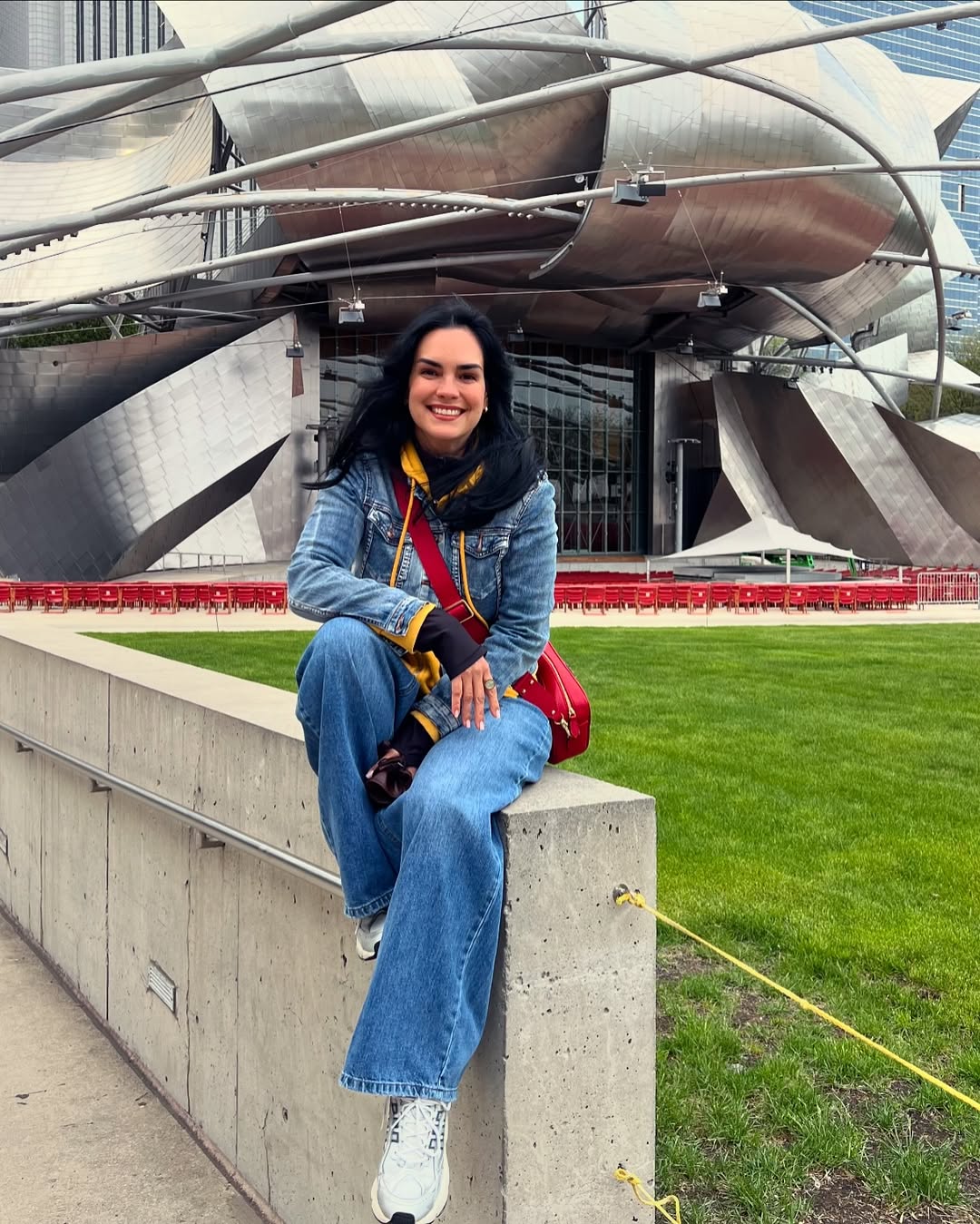 https://e.radikal.host/2025/05/04/Chicago--gracias2.jpg
