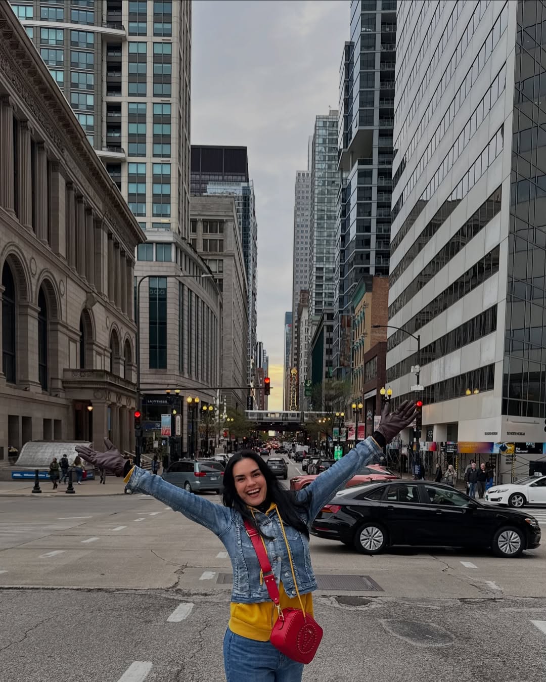 https://e.radikal.host/2025/05/04/Chicago--gracias4.jpg