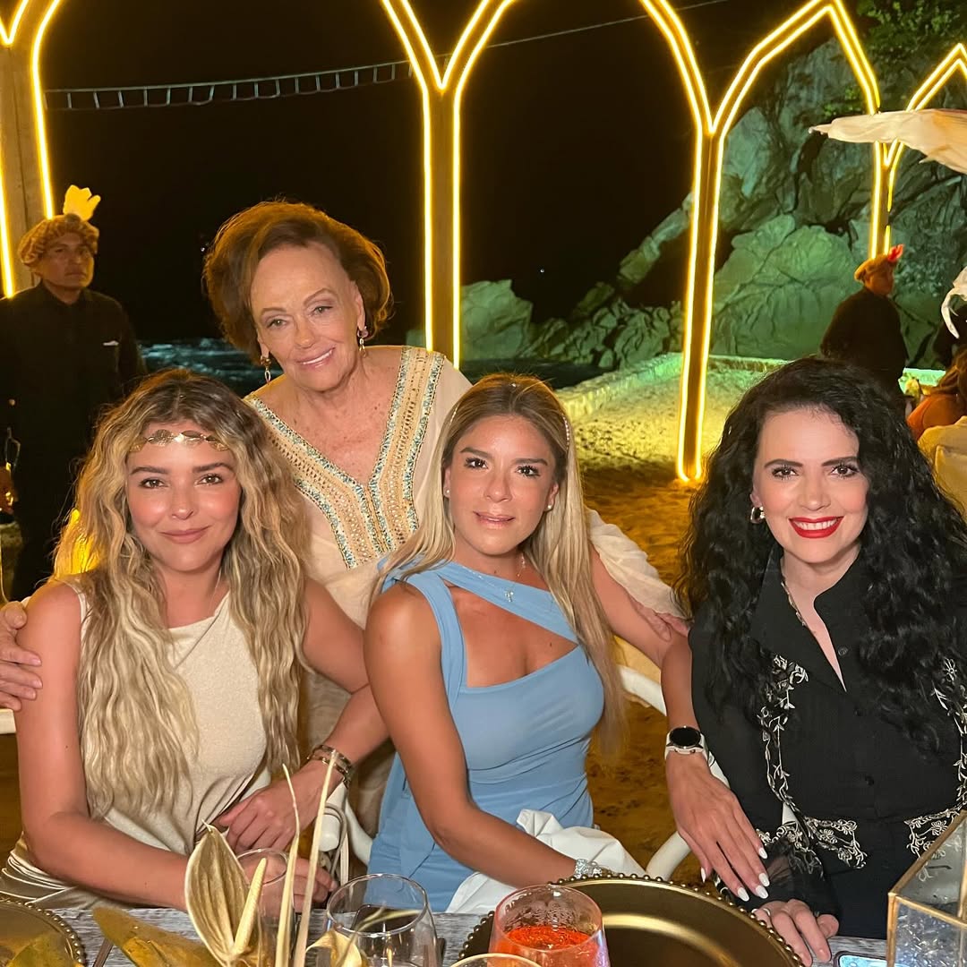 https://e.radikal.host/2025/05/04/Que-lindo-verte-crecer-princesa-te-amo-con-todo-mi-corazon-nataliawichtendahl-sigue-brillando-15nat-todoconamor5.jpg