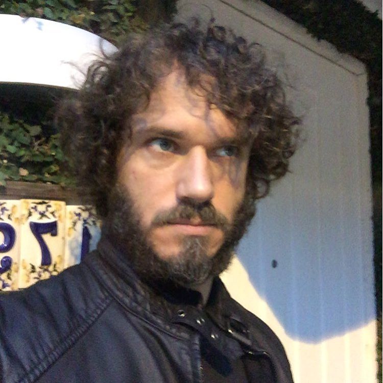 https://e.radikal.host/2025/05/06/13329208_251457648552278_1670025847_n.jpg