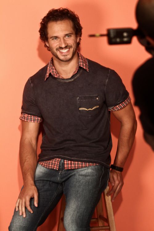 https://e.radikal.host/2025/05/06/13_1536-paulo-rocha2.jpg