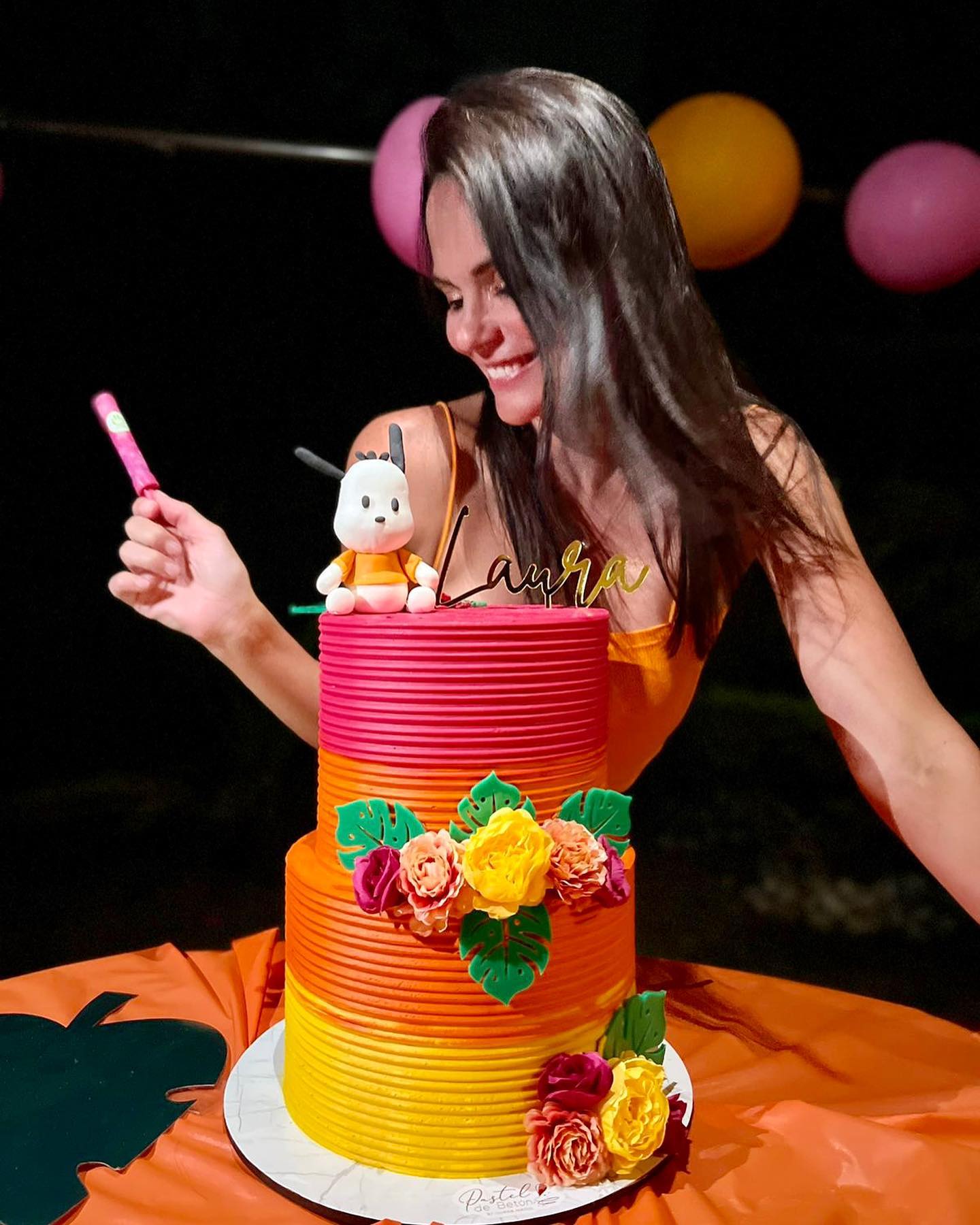 https://e.radikal.host/2025/05/06/LAURA-KARMINE-15.jpg