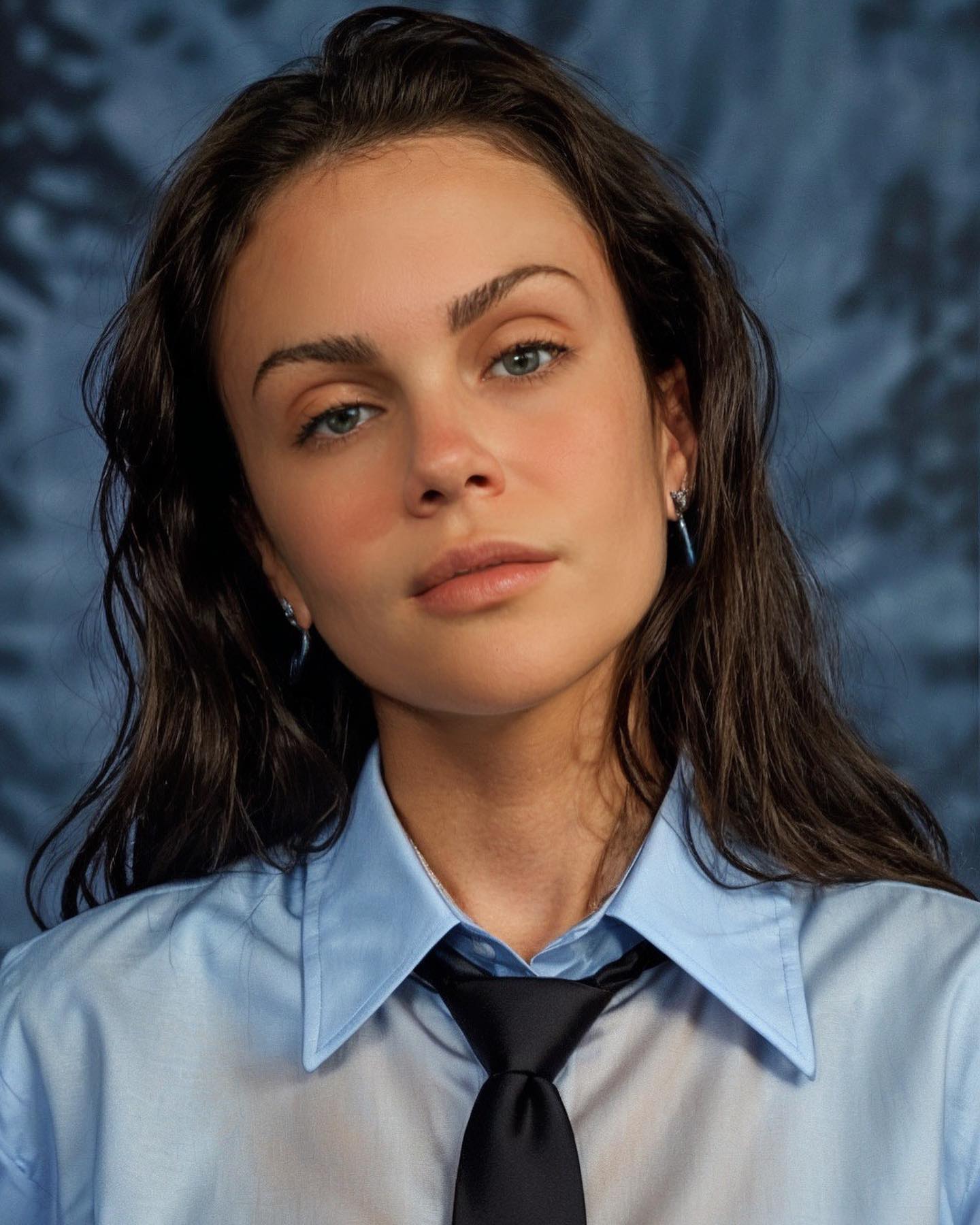 https://e.radikal.host/2025/05/06/LAURA-KARMINE-44.jpg