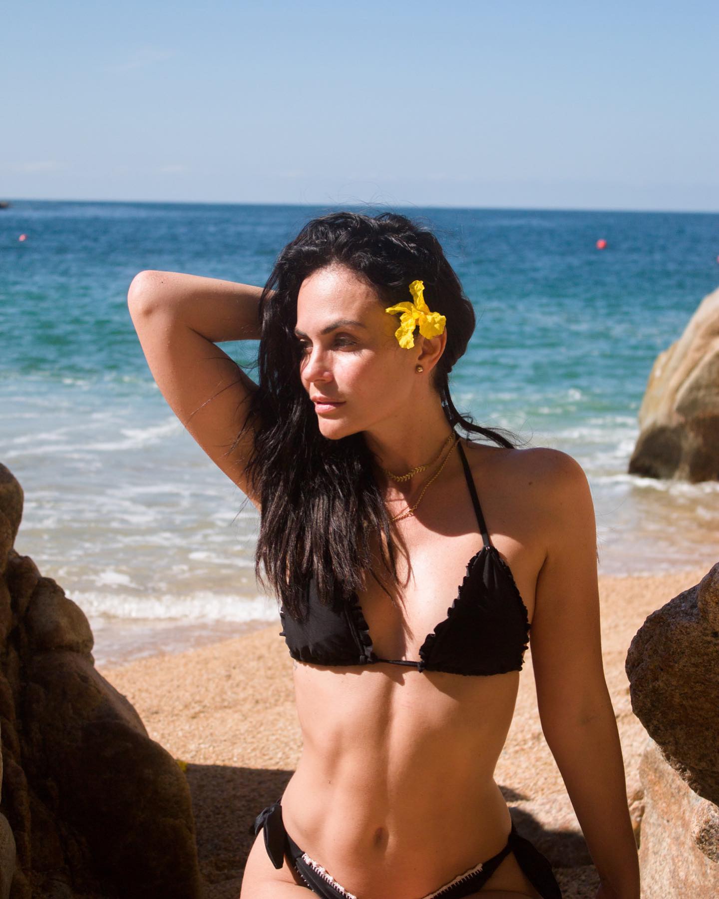 https://e.radikal.host/2025/05/06/LAURA-KARMINE-7.jpg