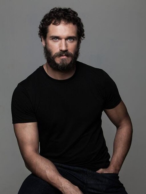 https://e.radikal.host/2025/05/06/mundonovelas_Paulo-Rocha-deixa-a-barba-crescer-para-personagem-em-Totalmente-Demais.jpg