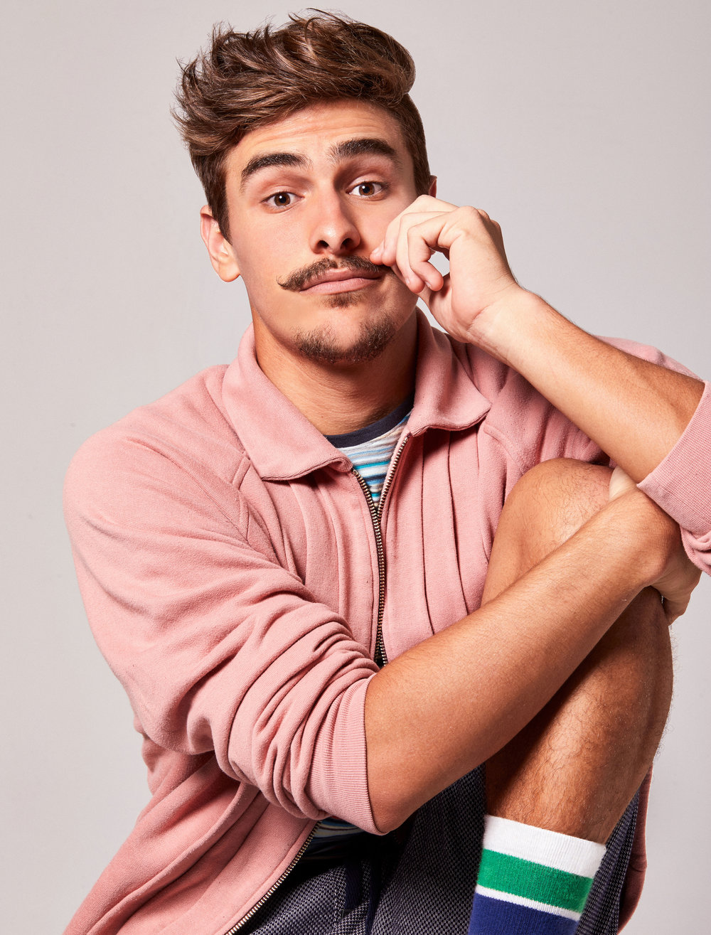 https://e.radikal.host/2025/05/08/Capricho_03-18_Look-1_0387_V06.jpg