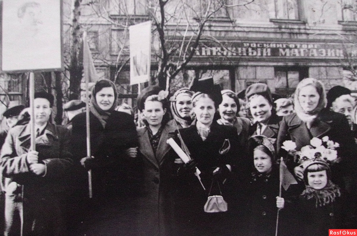 https://e.radikal.host/2025/05/08/UL-STALINA.jpg