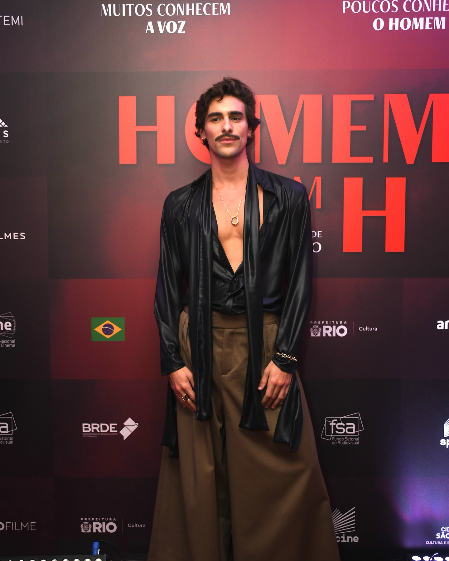 https://e.radikal.host/2025/05/08/montaleone_1745533295005.jpg