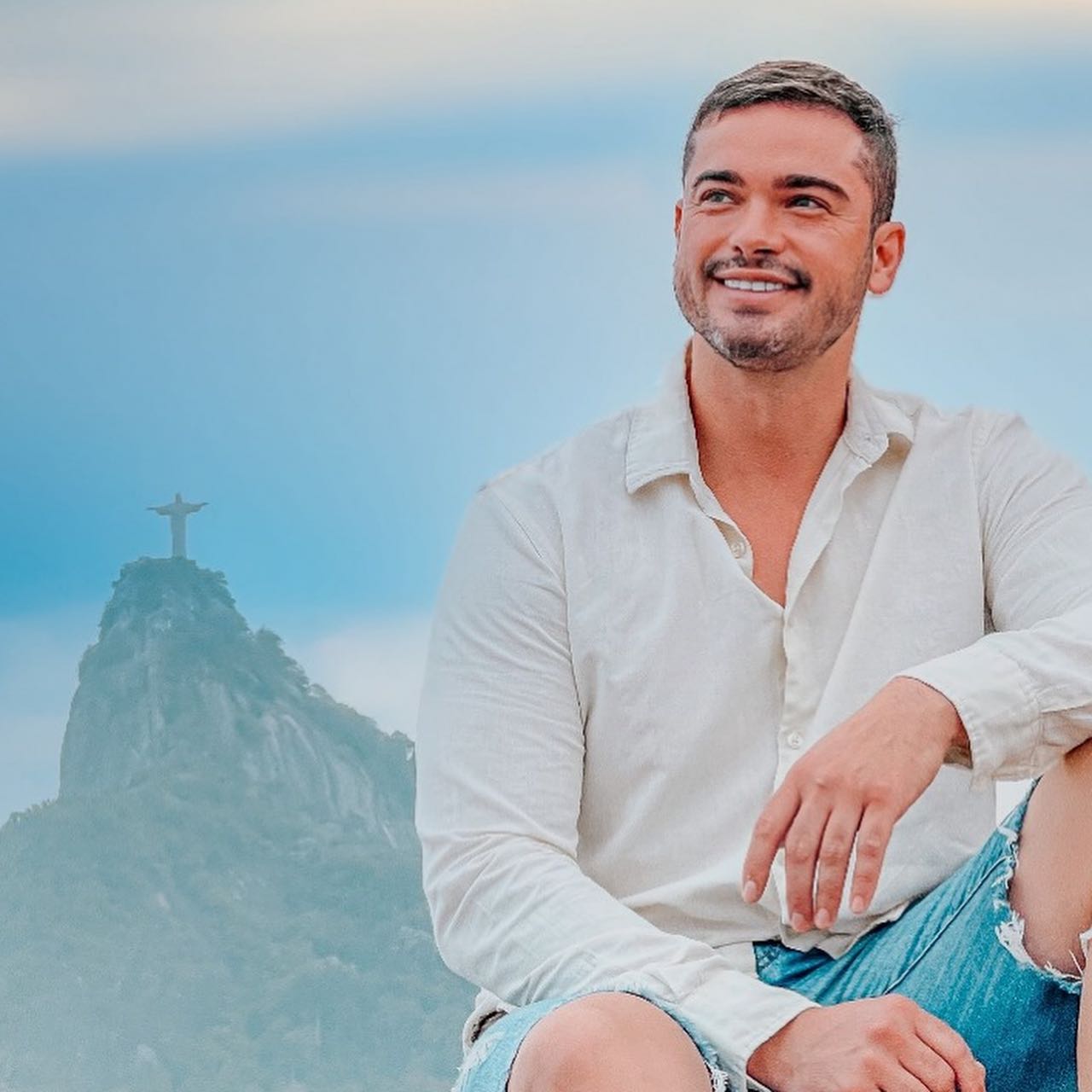 https://e.radikal.host/2025/05/08/sidneysampaiooficial_434267266_18427354537059141_6317115927555582963_n.jpg
