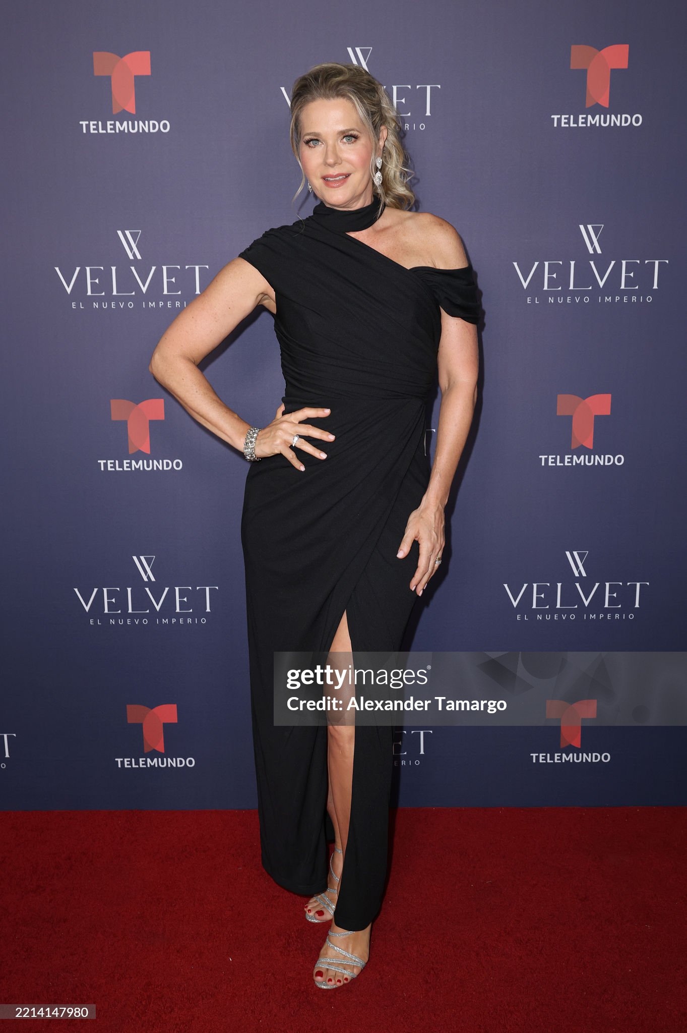 https://e.radikal.host/2025/05/10/gettyimages-2214147980-2048x2048.jpg