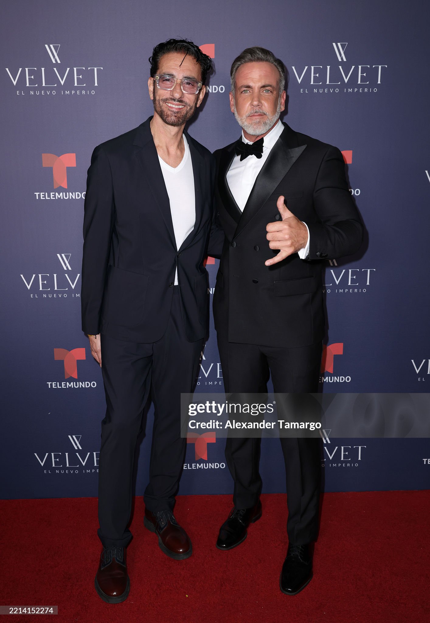 https://e.radikal.host/2025/05/10/gettyimages-2214152274-2048x2048.jpg