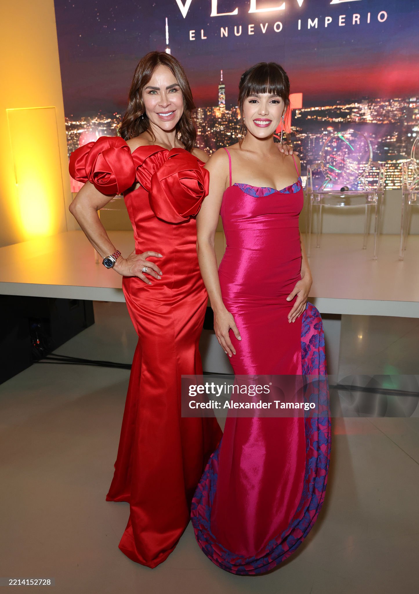 https://e.radikal.host/2025/05/10/gettyimages-2214152728-2048x2048.jpg