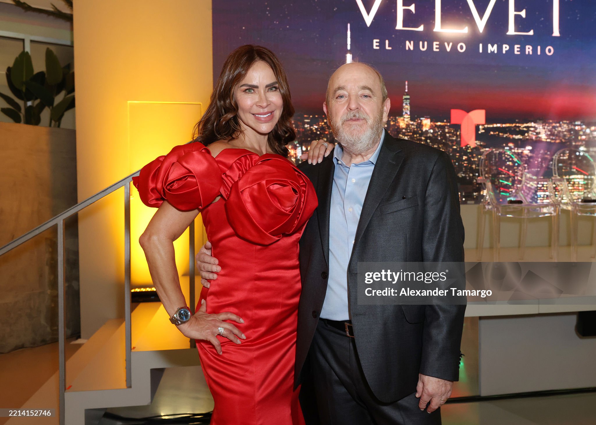 https://e.radikal.host/2025/05/10/gettyimages-2214152746-2048x2048.jpg