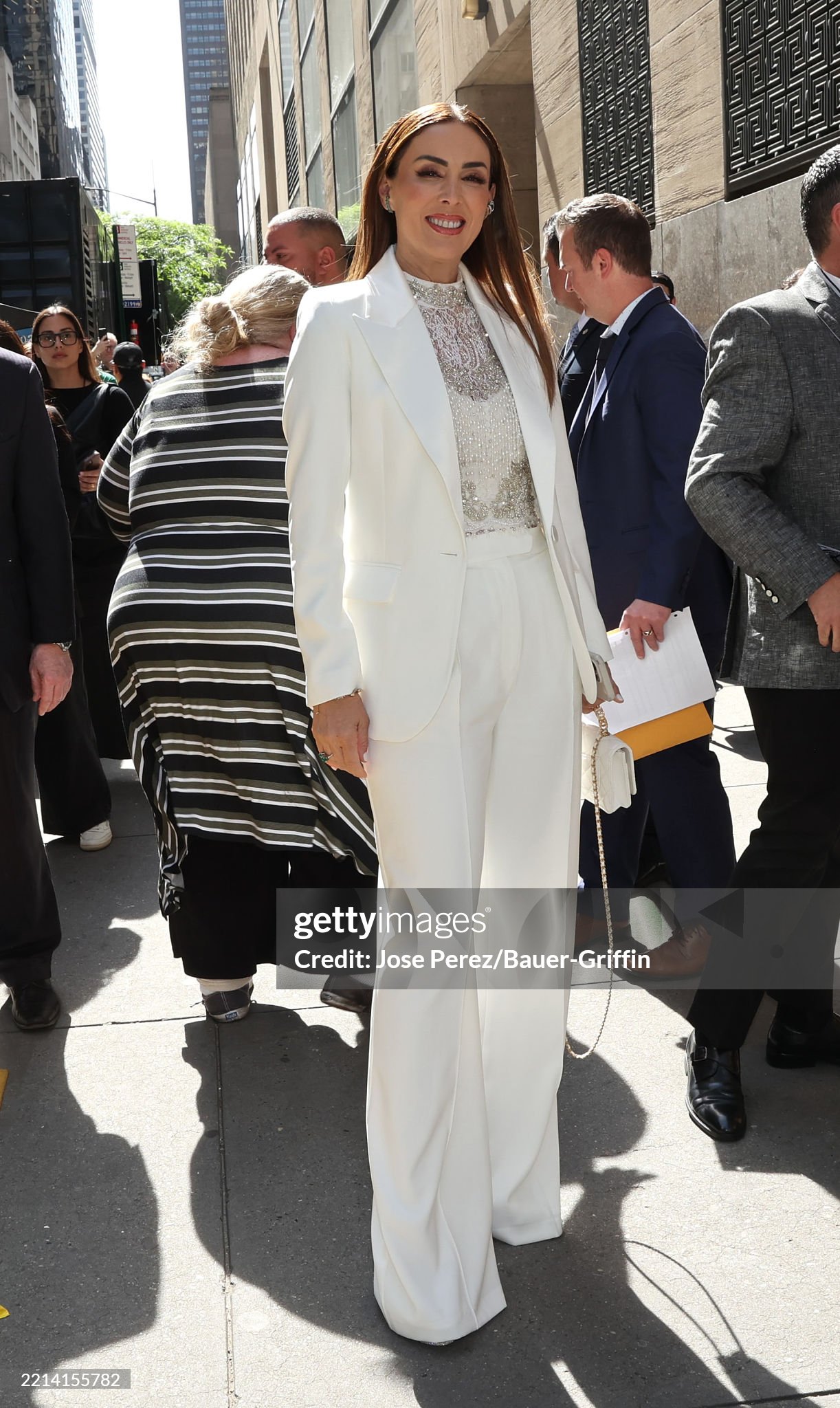 https://e.radikal.host/2025/05/13/gettyimages-2214155782-2048x2048.jpg