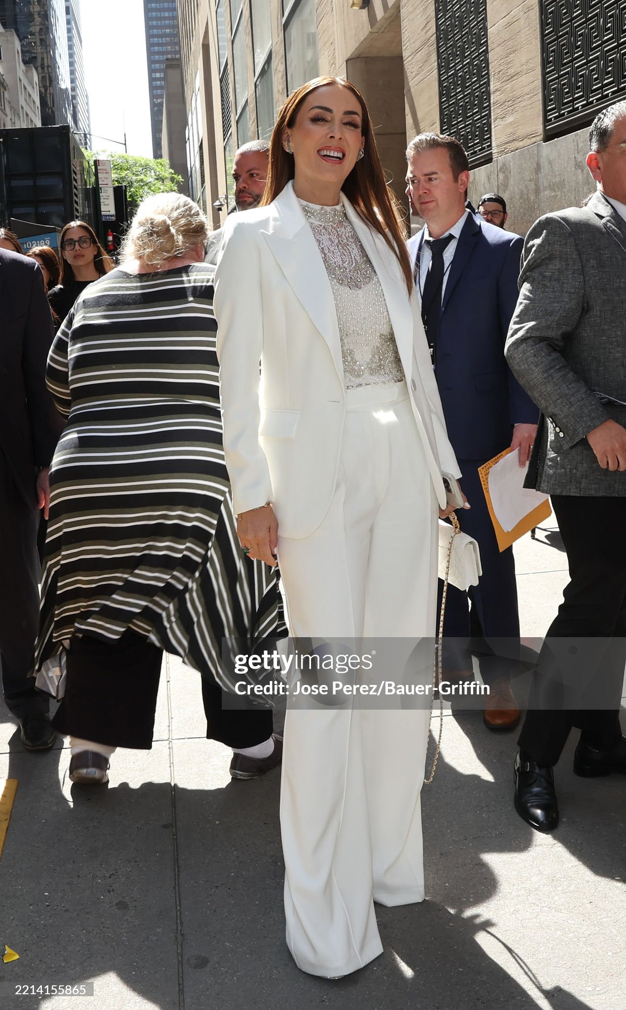 https://e.radikal.host/2025/05/13/gettyimages-2214155865-2048x2048.jpg