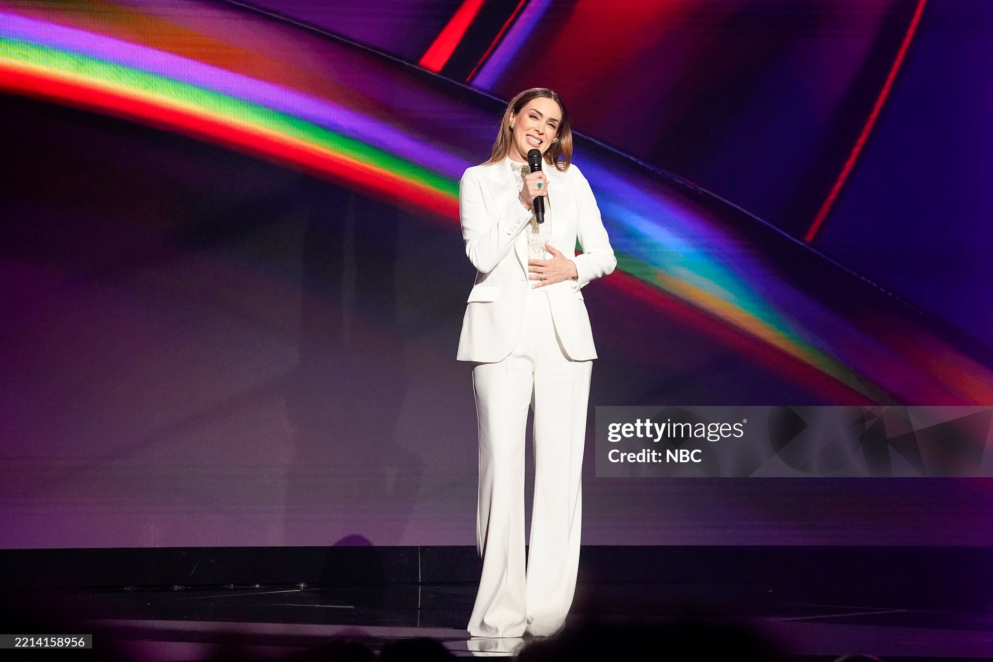 https://e.radikal.host/2025/05/13/gettyimages-2214158956-2048x2048.jpg