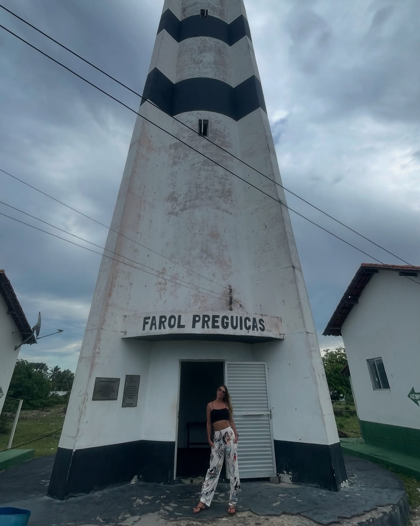 https://e.radikal.host/2025/05/13/priscilafantin_1745829362055.jpg