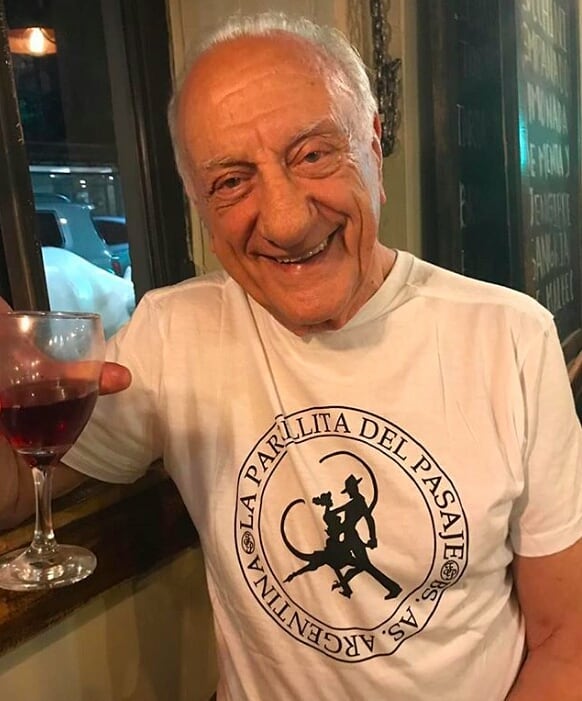 https://e.radikal.host/2025/05/14/1745831279472.jpg