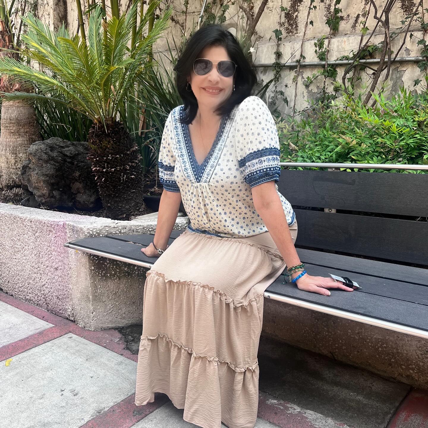 https://e.radikal.host/2025/05/14/raquelgarzatv_1745840328930.jpg