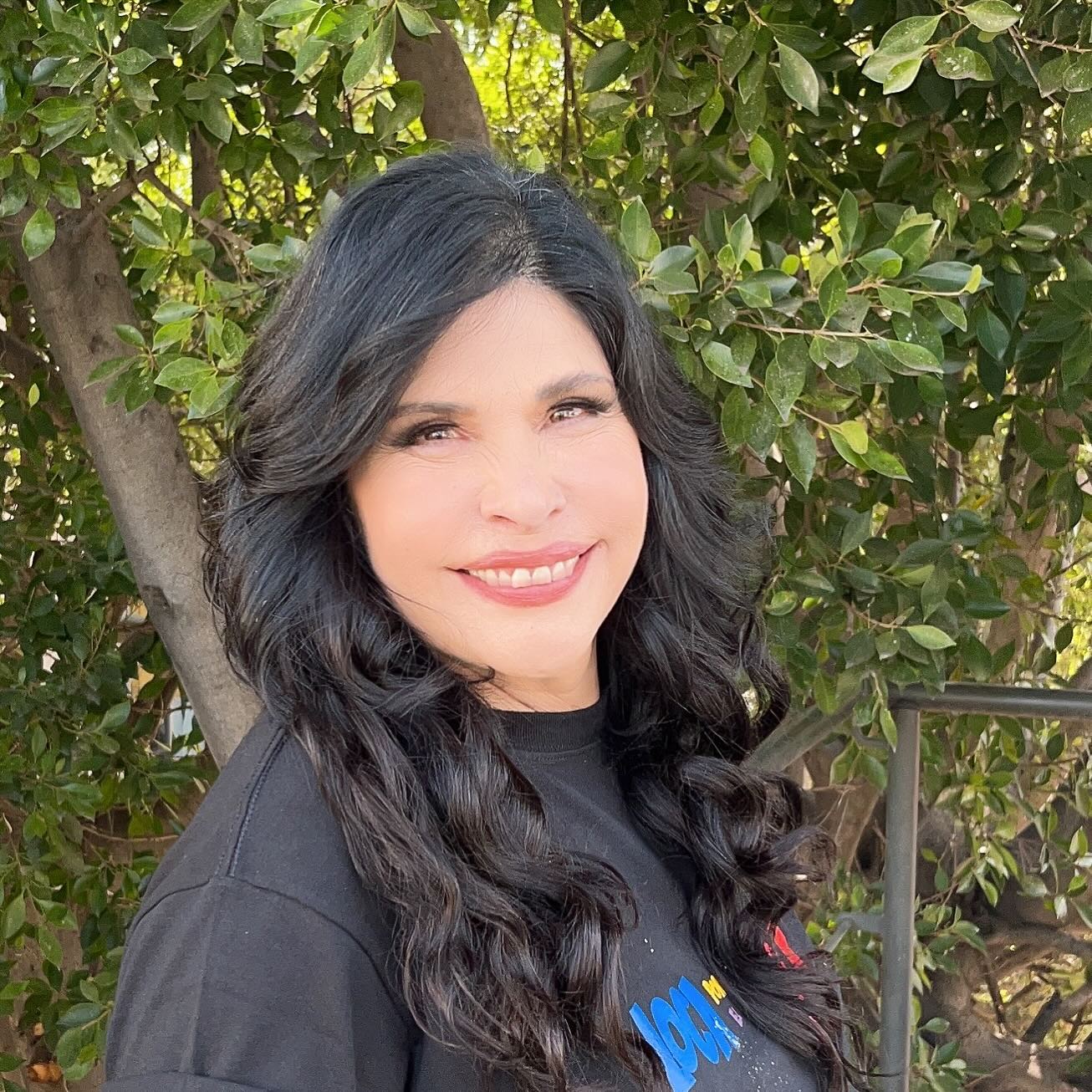 https://e.radikal.host/2025/05/14/raquelgarzatv_1745840404066.jpg