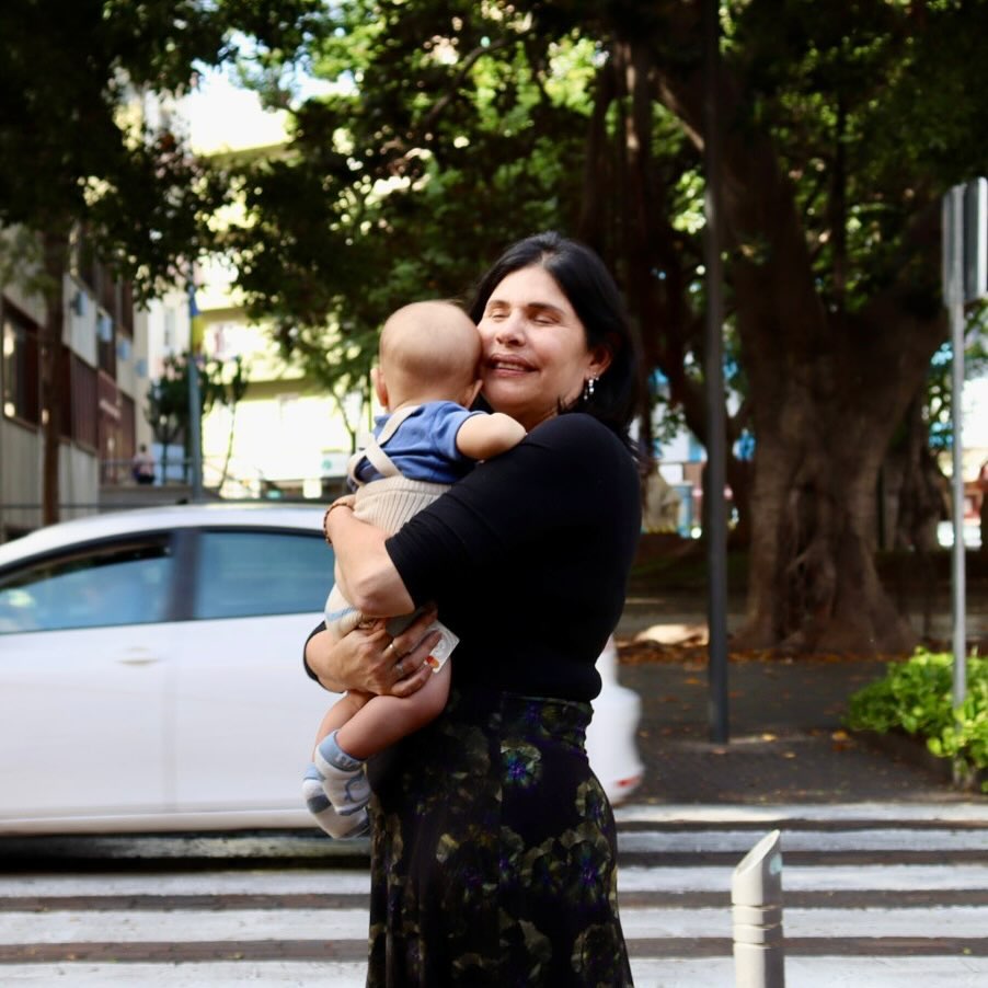 https://e.radikal.host/2025/05/14/raquelgarzatv_1745840423258.jpg